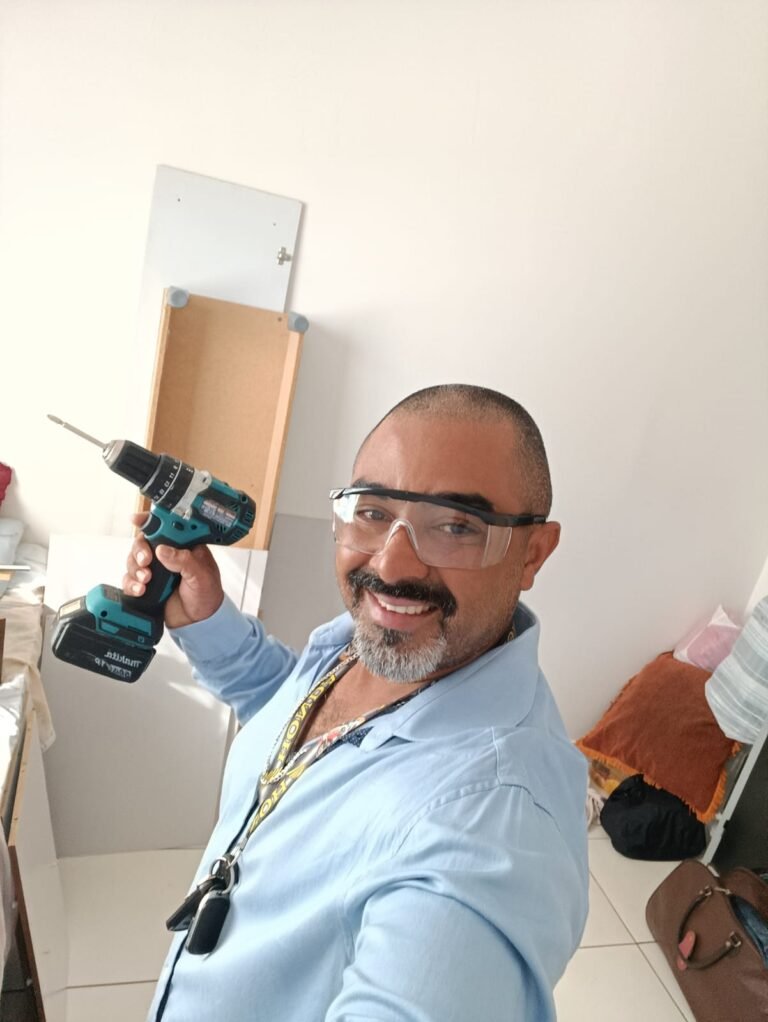 sidinei moreira montador de móveis em goiânia e região