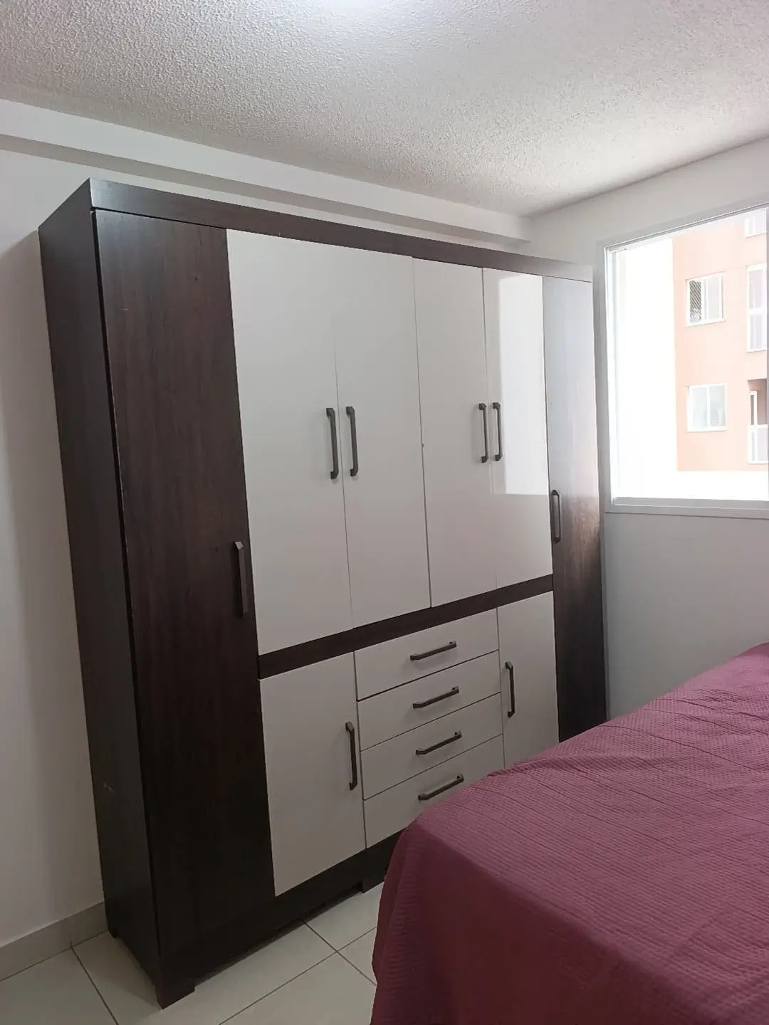 Montagem de guarda-roupa finalizada com sucesso no Jardim América. Cliente satisfeito! - Ideal Montagens