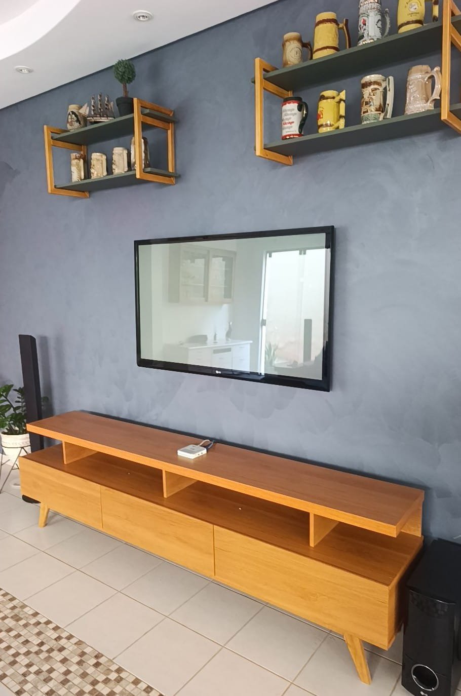 Desmontagem profissional de guarda-roupa para mudança no Setor Central. Tudo organizado - Ideal Montagens